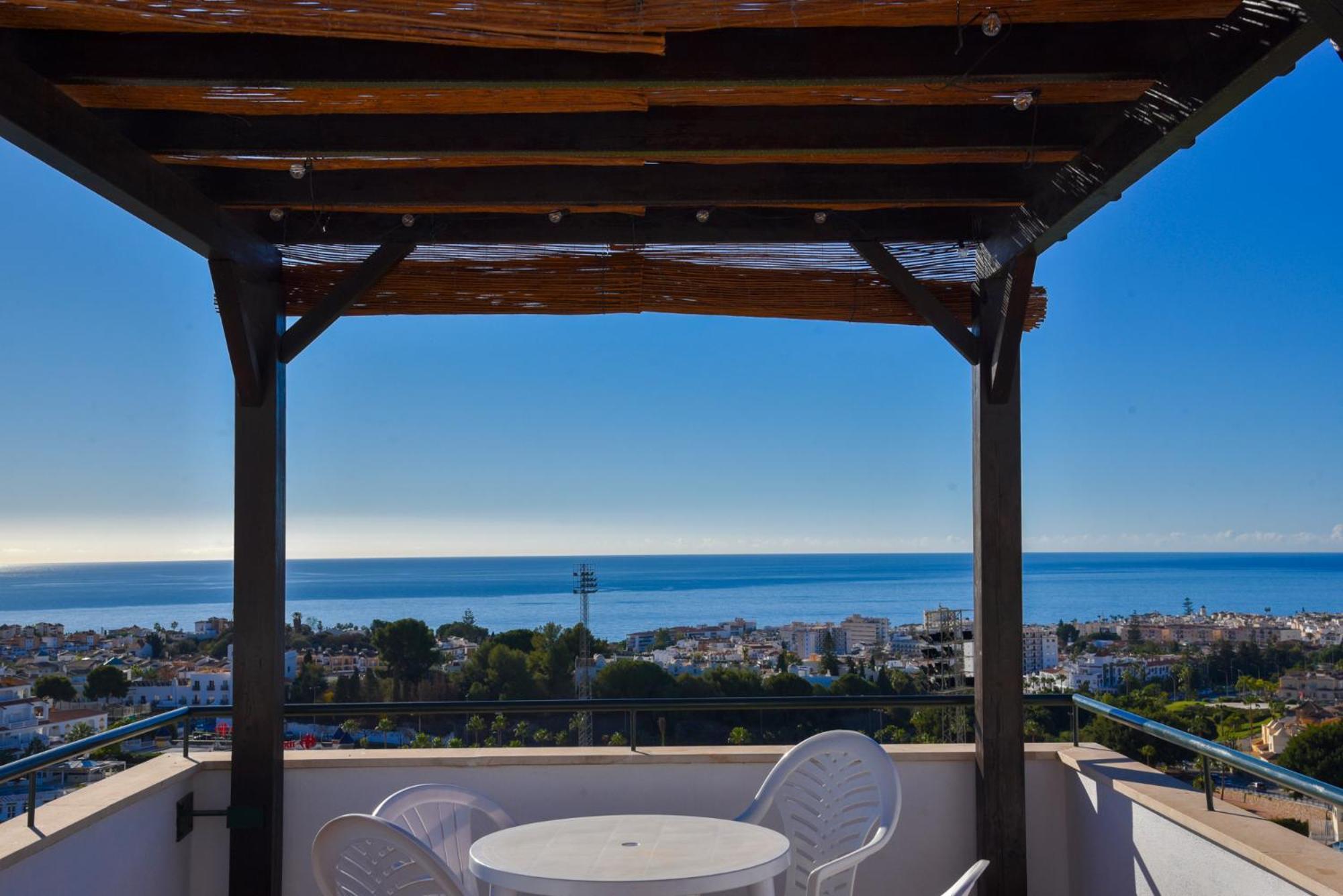 Atico En Mar De Nerja Apartamento Exterior foto